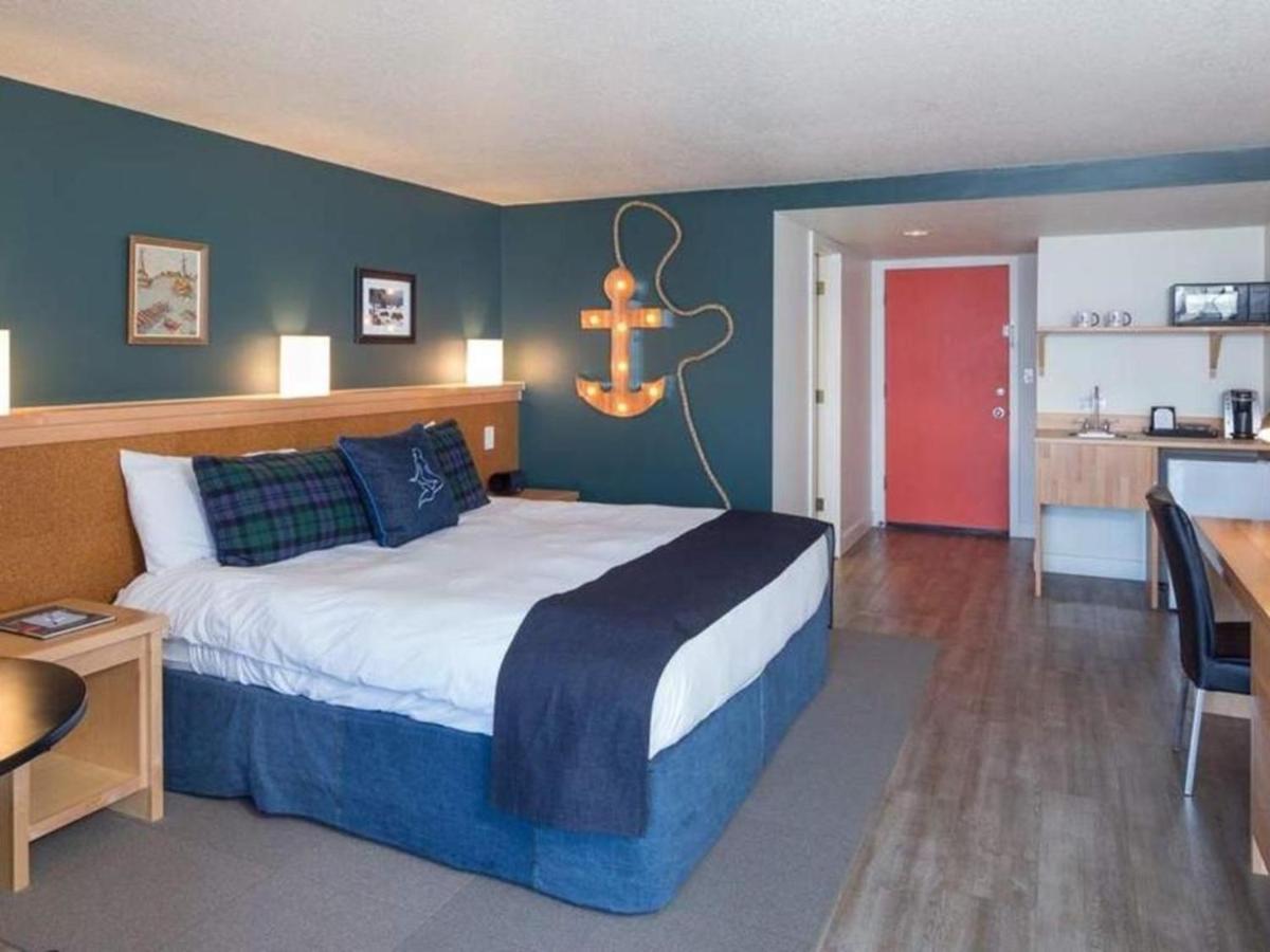 Surftides Hotel Линкън Сити Екстериор снимка