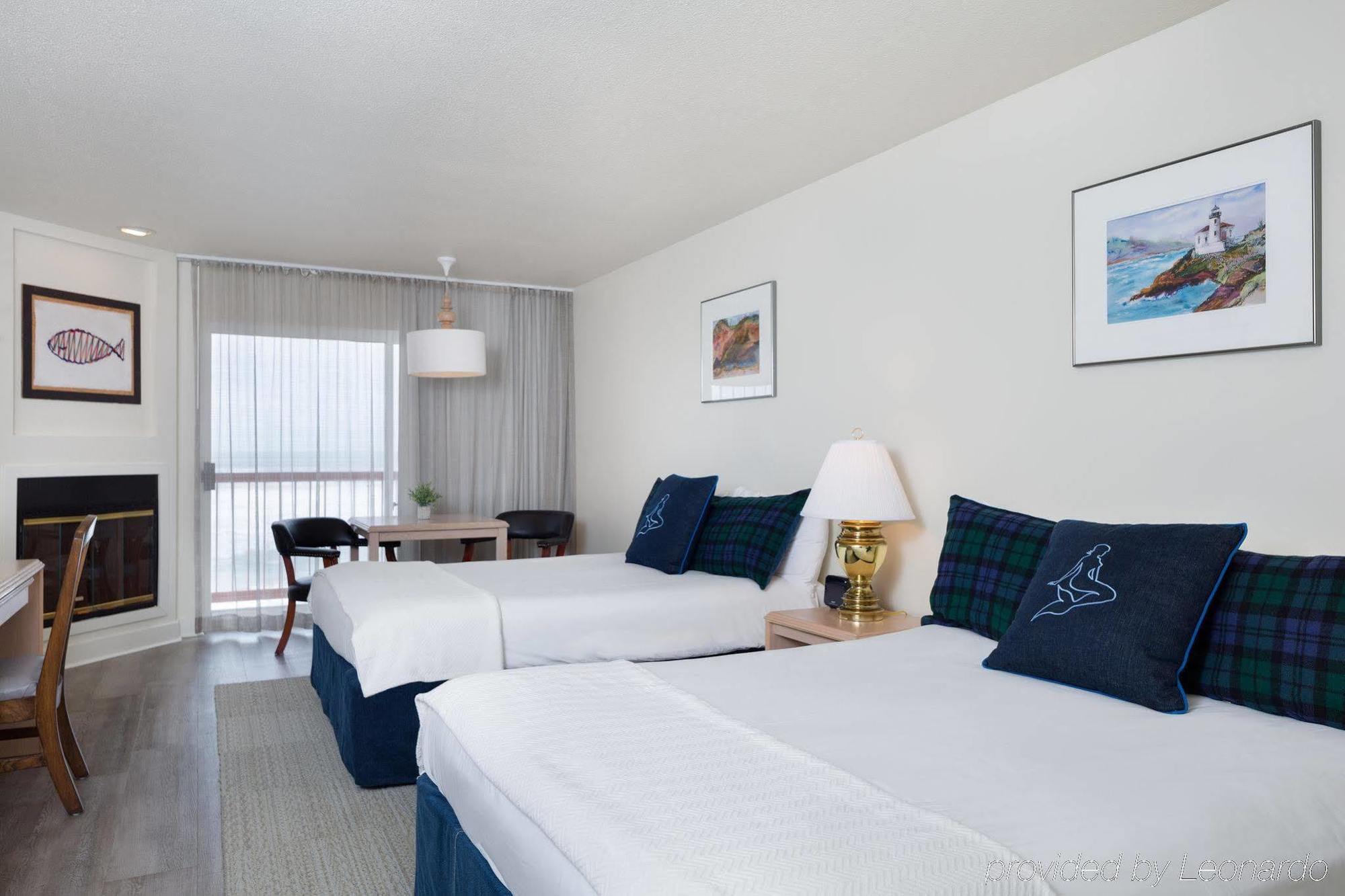 Surftides Hotel Линкън Сити Екстериор снимка